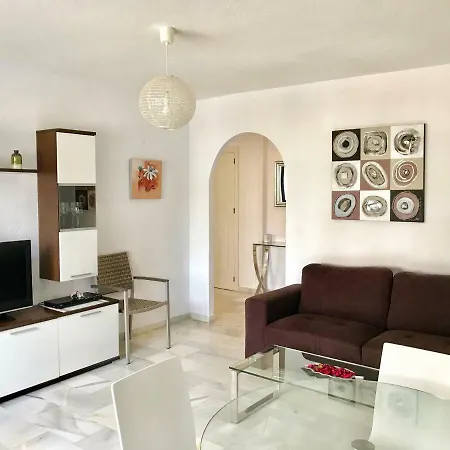 Balcon De Estepona, Puerto De